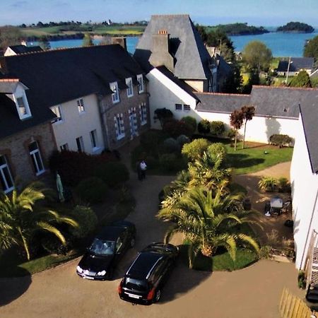Gites "Le Clos De La Baie" Paimpol Esterno foto
